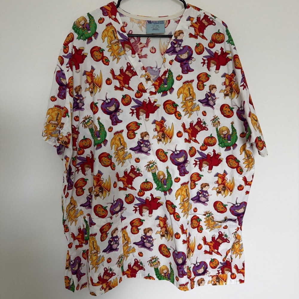 VTG White Swan Halloween Scrub Top Two Pockets Pumpkin And Witches Size XXX